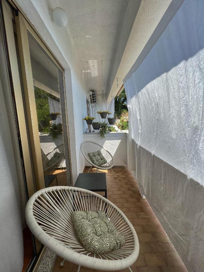 Apartmani Mia Palit Εξωτερικό φωτογραφία