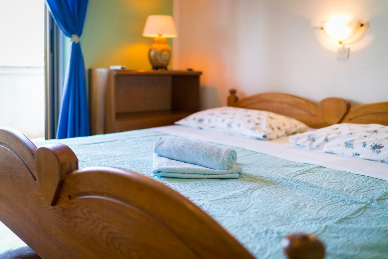Apartmani Mia Palit Εξωτερικό φωτογραφία